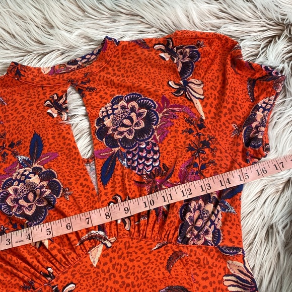Free People Hear Me Roar Keyhole Floral Red Top Small - Picture 6 of 11
